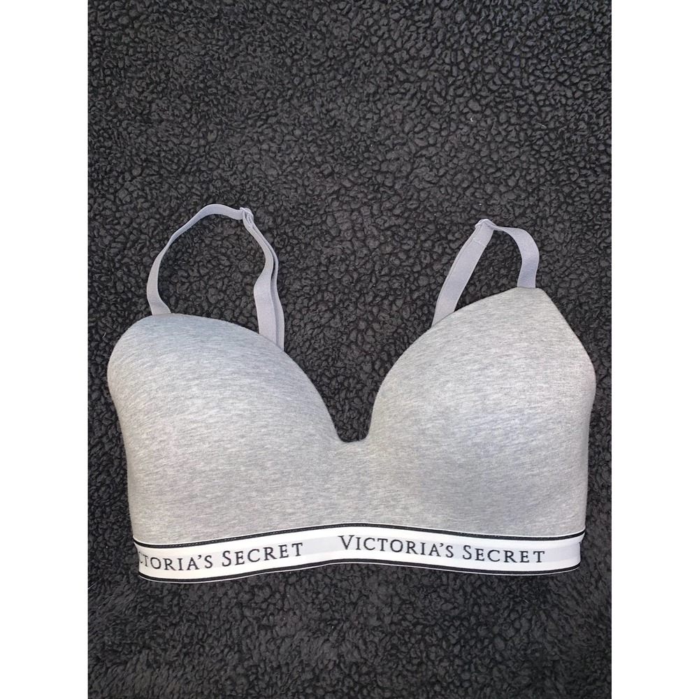 Victoria’s Secret where everywhere wireless push-up 34DD
